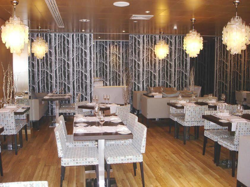 Beales Hotel Hatfield  Restaurant foto